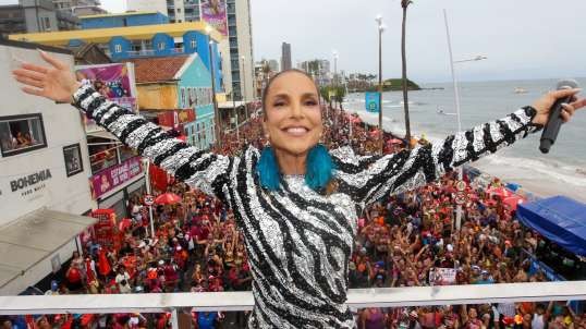 #ivetesangalo agora em #salvador